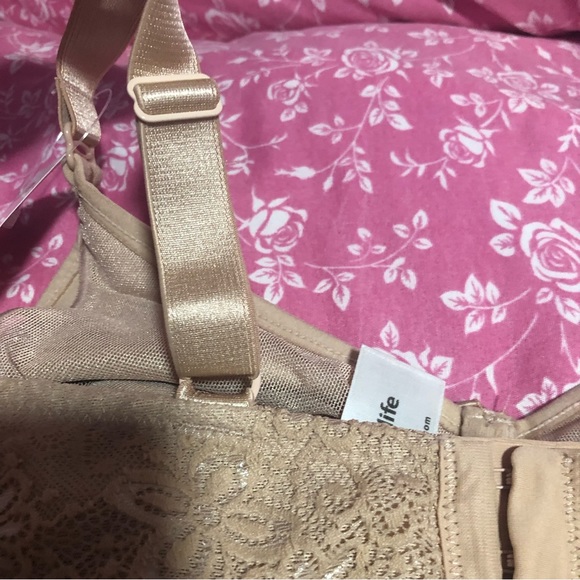 Bra - Picture 9 of 11